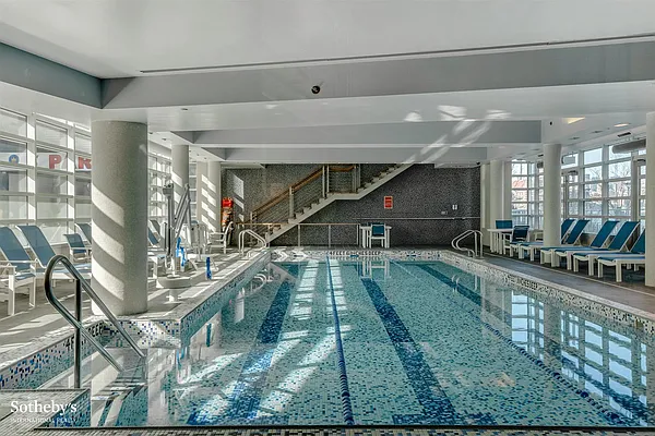 Sold by Sotheby's International Realty | media 9