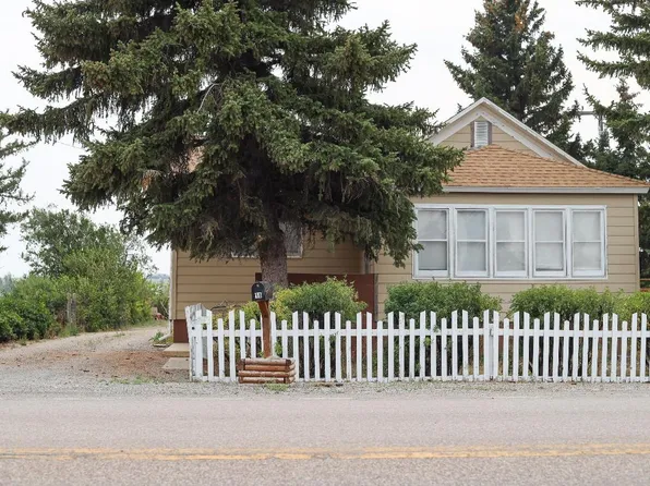 18 Us Highway 408, Fairfield, MT 59436