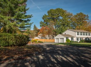 2 Joffre Ct, Stamford, CT 06905