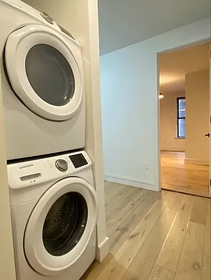 Rented by REAL New York | media 24