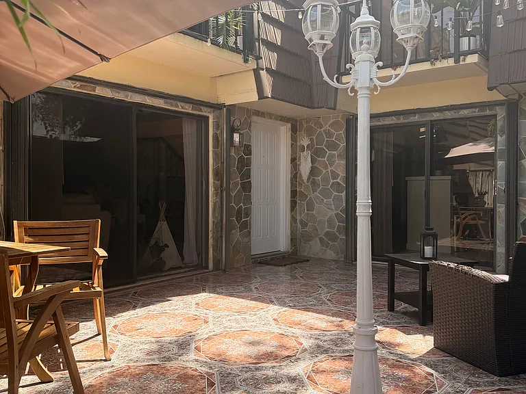 724 7th Ct — Photo 3