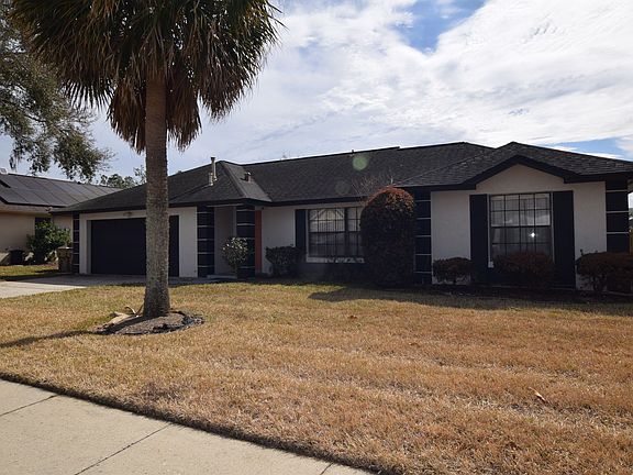 3rd image of 7748 Indian Ridge Trl S