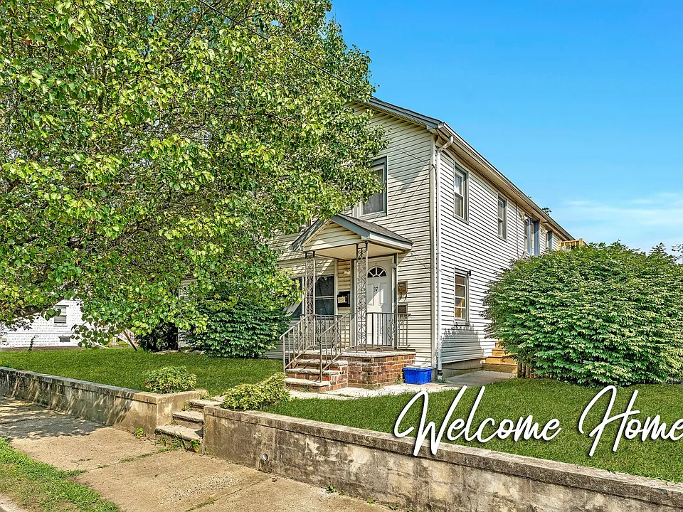 37 Hooker St