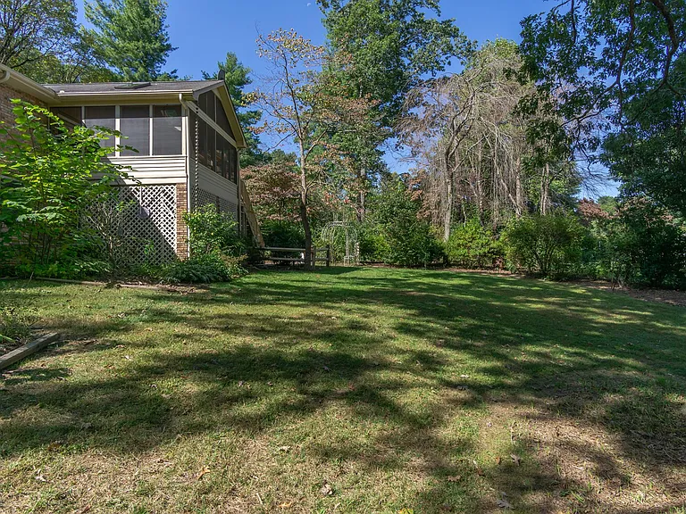 3136 Magnolia Dr — Photo 27