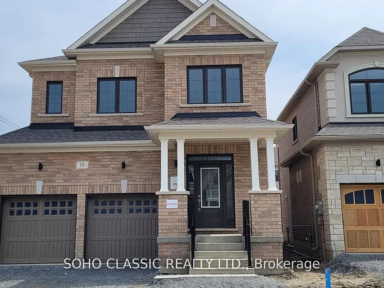 19 Connell Dr — Photo 1