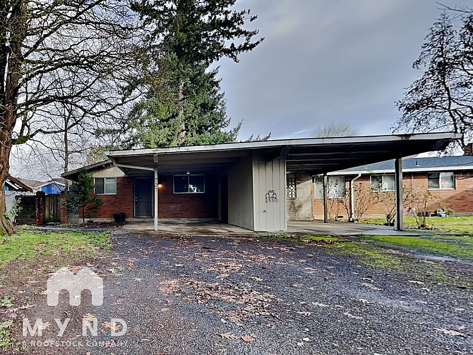1st image of 707 NE 108th Ave