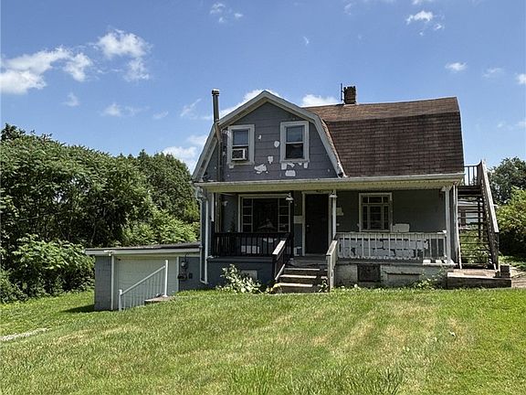 2nd image of 626 Pittsburgh Rd