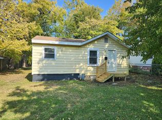 410 E Tremont St, Champaign, IL