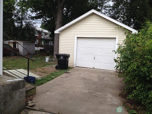 5th image of 114 N 37th St