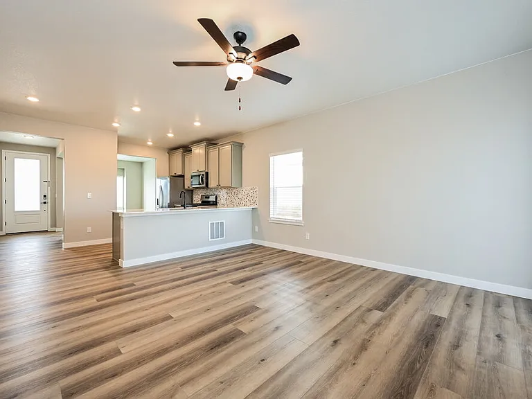 9482 Yampa Ct — Photo 4