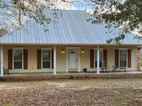 26124 Lake Vista Dr, Perkinston, MS 39573