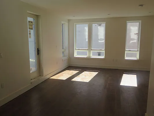 Rented by Spot It Realty LLC | media 66