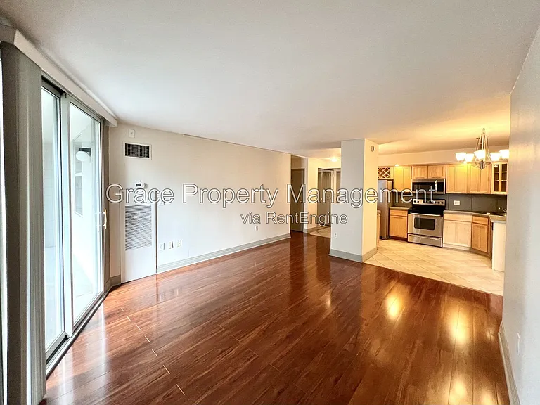 601 W 11th Ave #303 — Photo 4