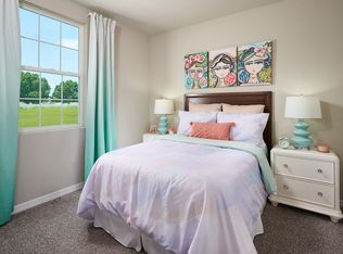 Daphne Plan, The Reserve at Van Oaks, Auburndale, FL 33823