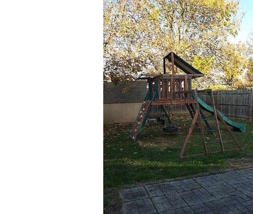 4th image of 353 Marldale Dr