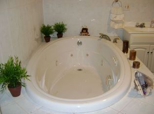 44 Hillside Ave, West Orange, NJ 07052