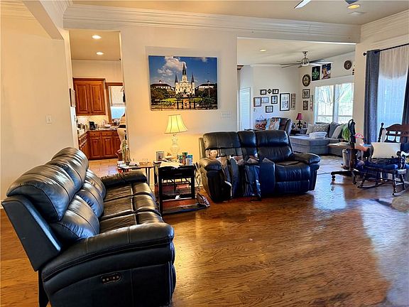 5th image of 13404 E Lakeshore Dr