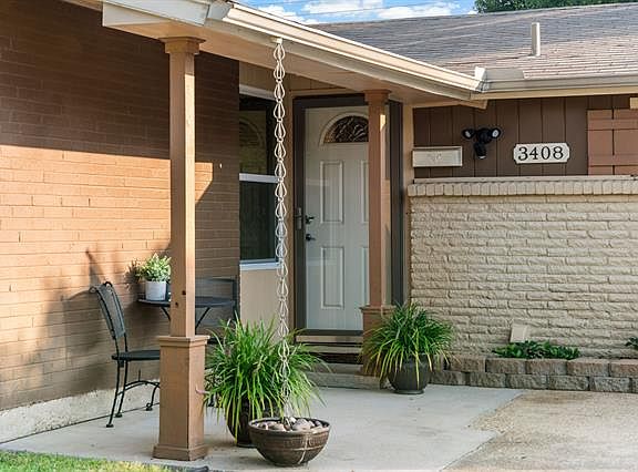 4th image of 3408 Dartmouth Dr