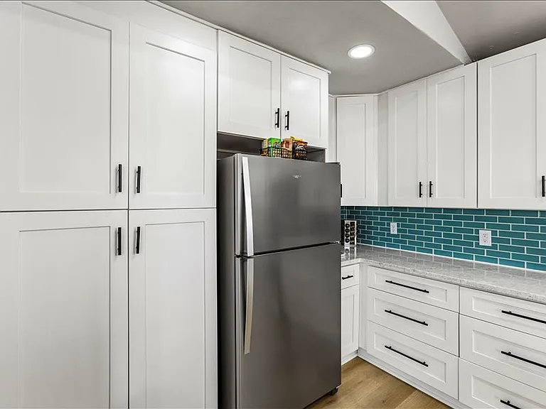 252 Flamingo St — Photo 14