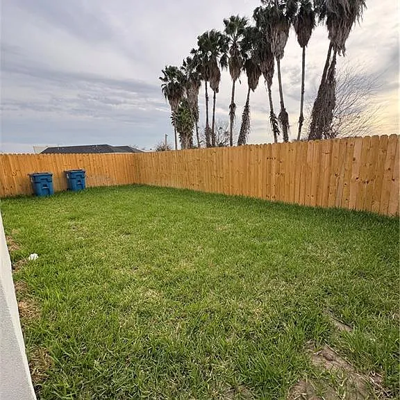 1225 Valle Vista St #2 — Photo 16