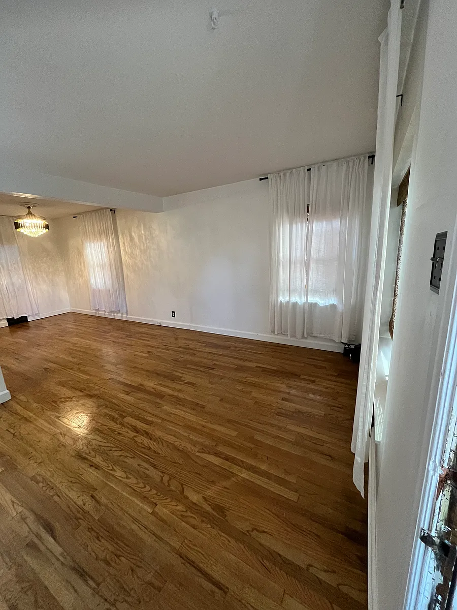 Building Photo - 3938 Berger Ave #3938