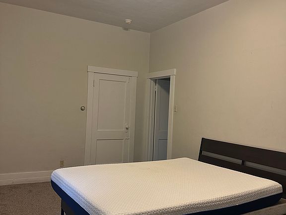 4th image of 254 Freeport Rd #3