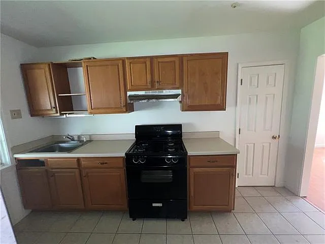 713 Community St — Photo 5