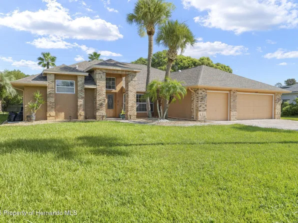 14207 Cornewall Ln, Spring Hill, FL 34609