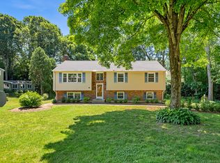 251 Greenwood Dr, Cheshire, CT 06410