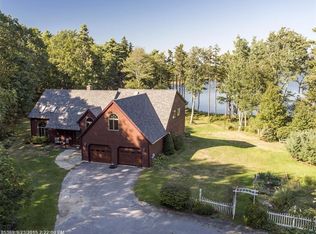 26 Rockland Rest Dr, Phippsburg, ME 04562
