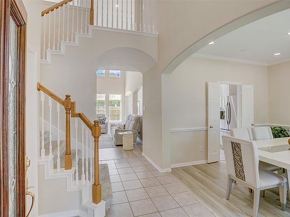 5th image of 5514 Waverdale Ct