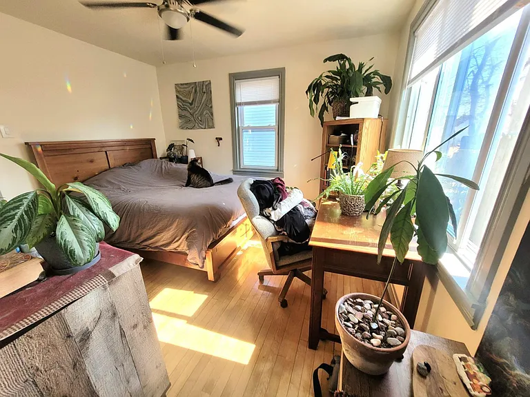 1312 E Harry Ave — Photo 63