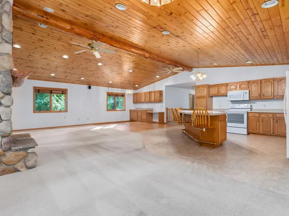 18693 Oak Knot Cir, Brainerd, MN 56401