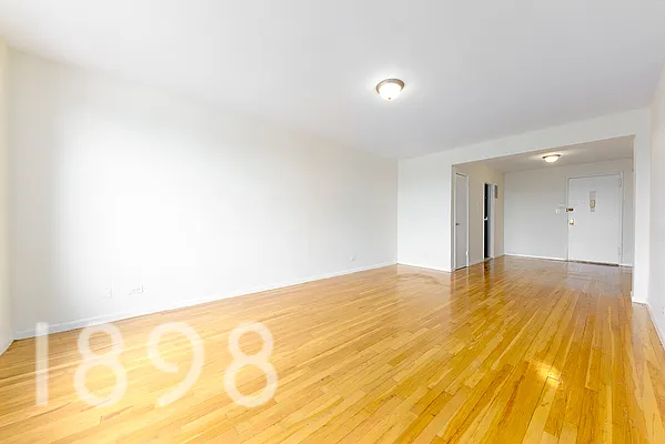 Rented by A&E Real Estate Management | media 6