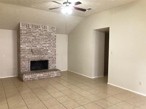 4th image of 10907 Indian Vista Dr