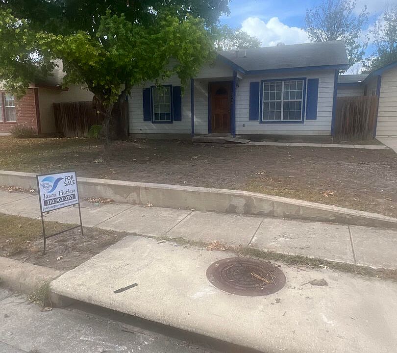 1st image of 2215 CALLE ESTRELLA