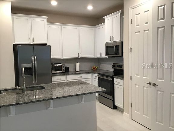 5th image of 329 Vestrella Dr