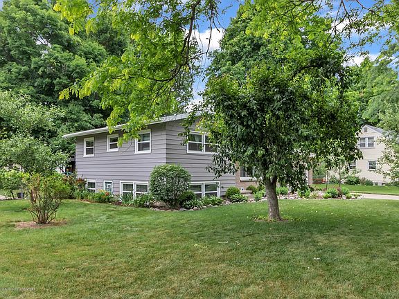 3rd image of 15308 Yorkleigh Dr