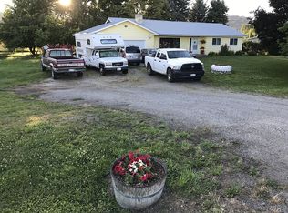 43 Valley Rd, Brewster, WA 98812