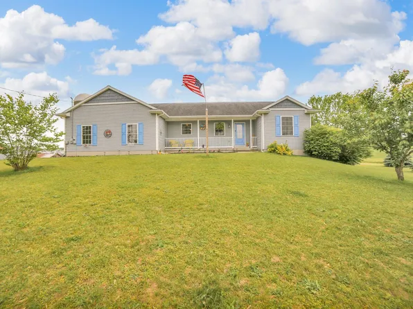 2850 144th Ave, Dorr, MI 49323