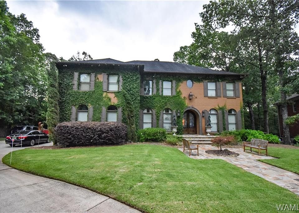 1st image of 3644 Waterfall Ln
