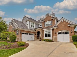 1120 Ashley Ln, Inverness, IL 60010