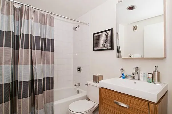 Rented by Global Realty Opportunities | media 82