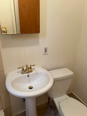 Rented by St. James Realty | media 22