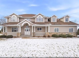 3895 Shorebird Ct, Oshkosh, WI 54901