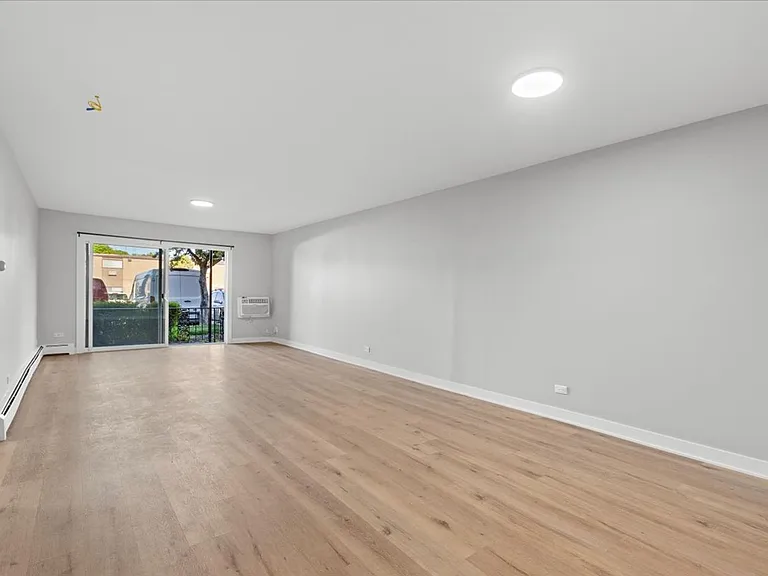 1000 Orchard Luxury Apartments — Photo 48