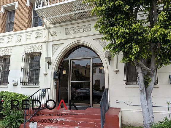 4th image of 456 3/4 S Cochran Ave #302
