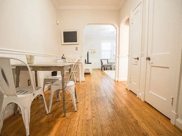 2514 41st St NW APT 1, Washington, DC 20007