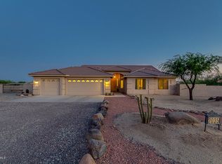 2035 W Desert Hills Estate Dr, Phoenix, AZ 85086