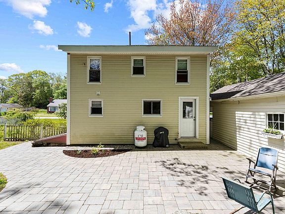 5th image of 63 Underwood Road